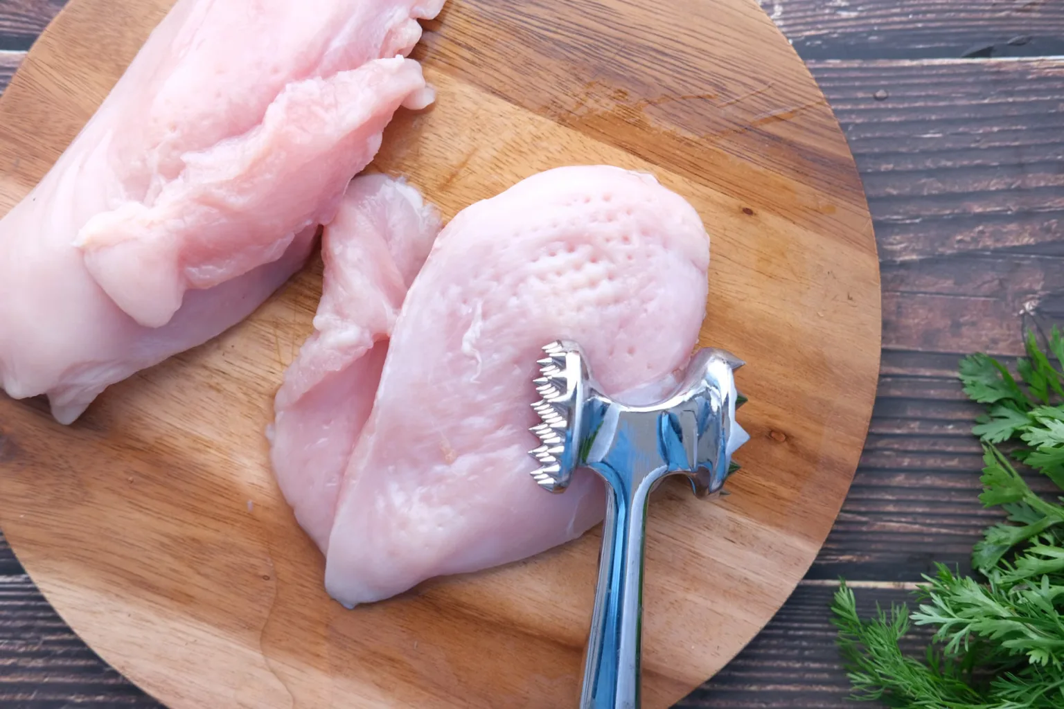 Frango em pedaços