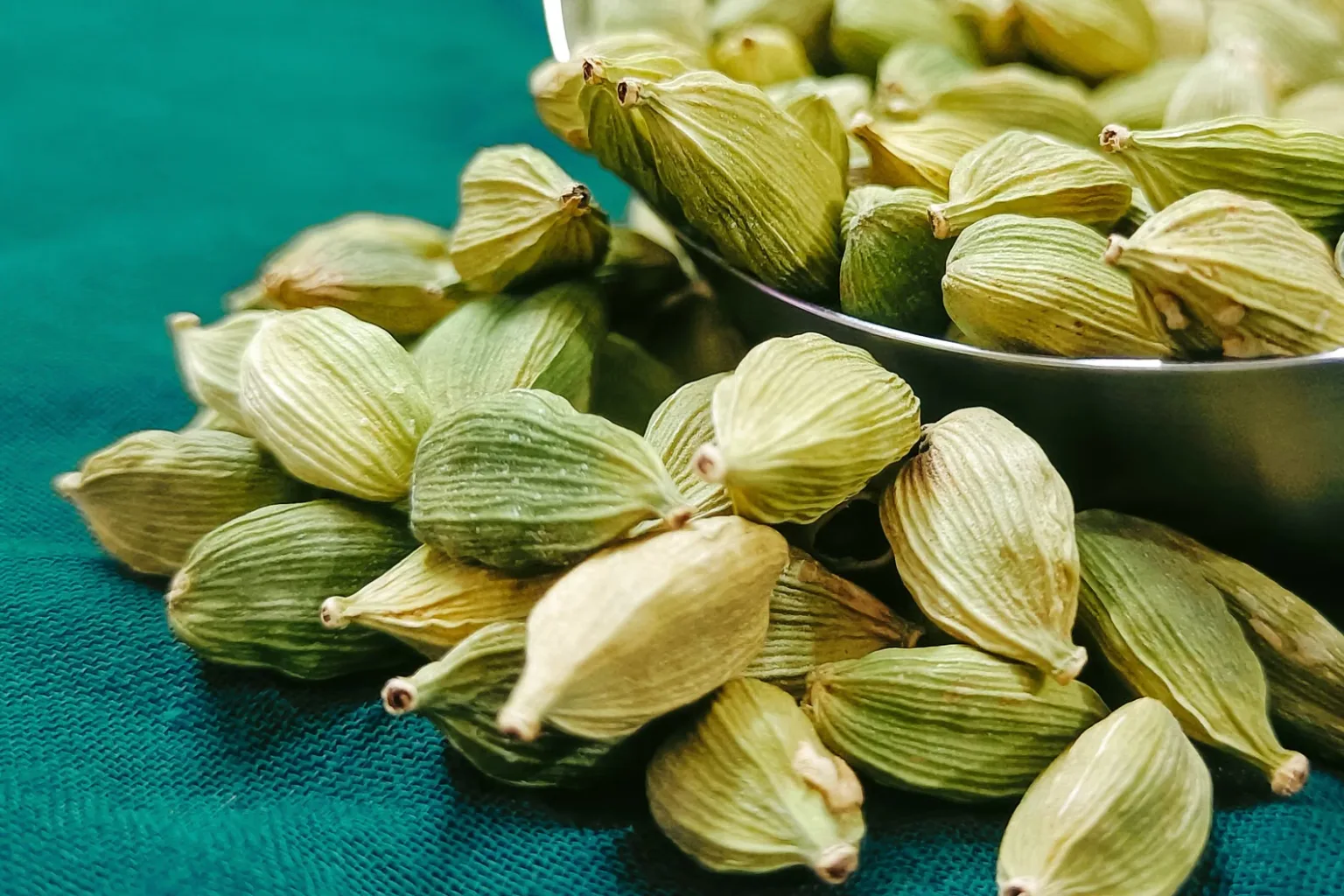 Ground cardamom