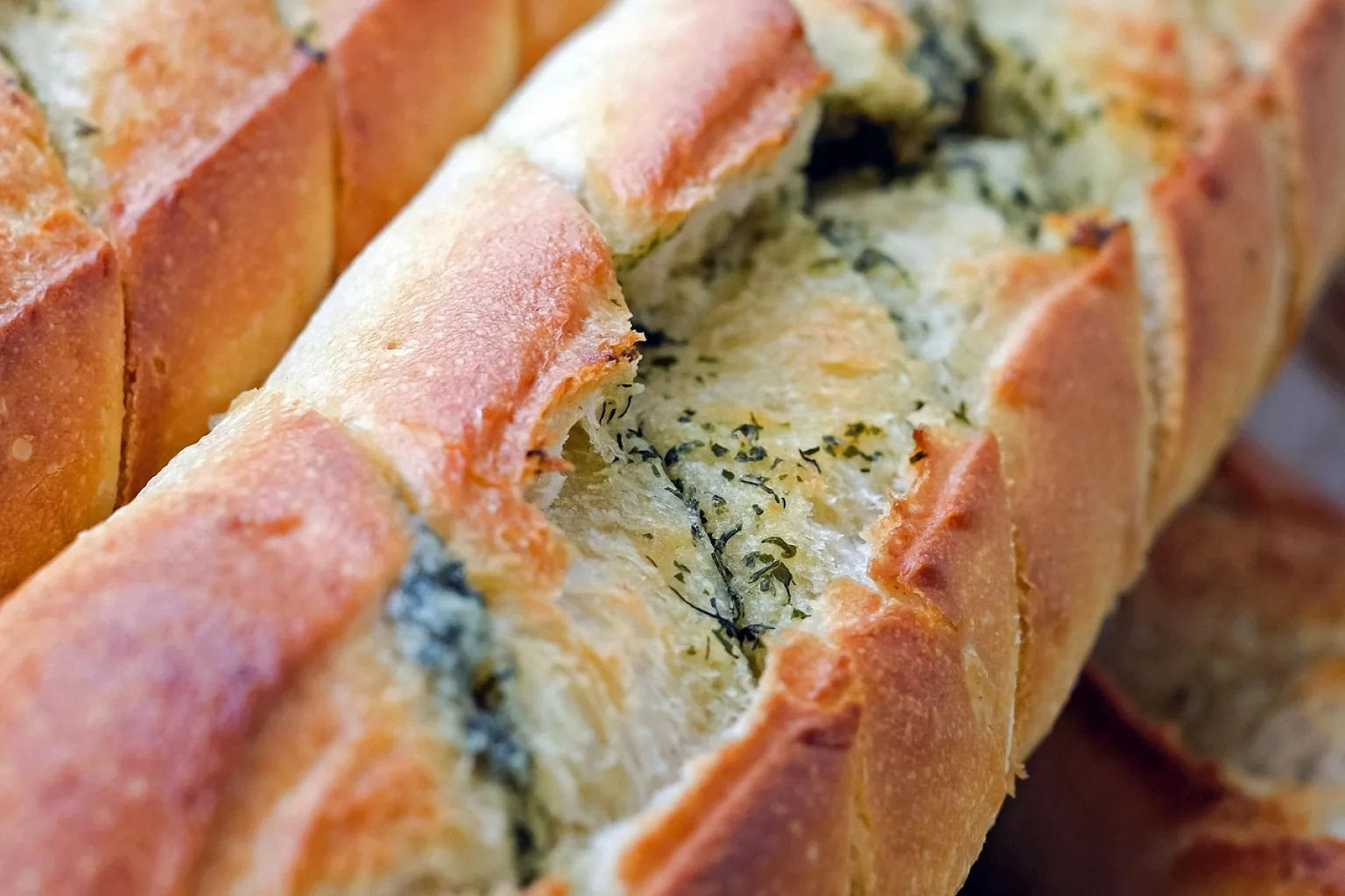 Pane francese raffermo
